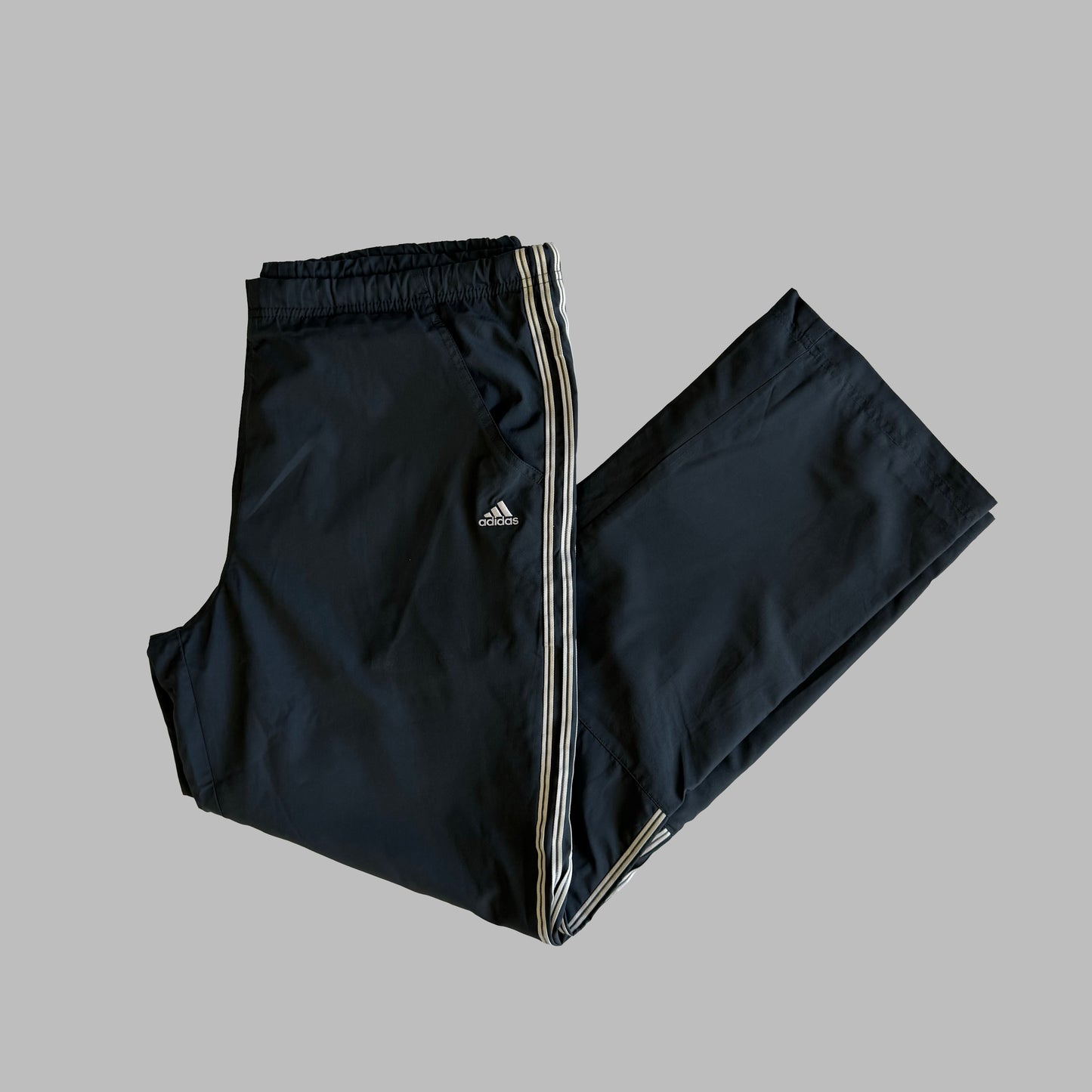 Y2K Adidas ThreeStripe Straight Leg Track Pants - M