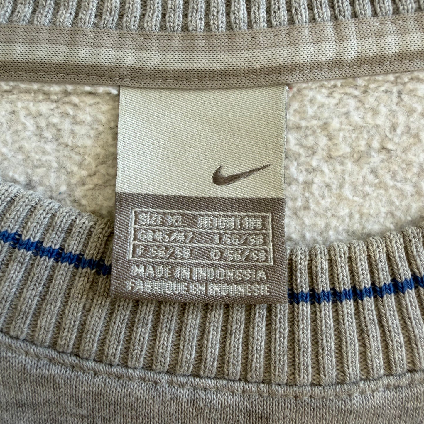 Y2K Nike Striped Spell Out Sweatshirt - XL