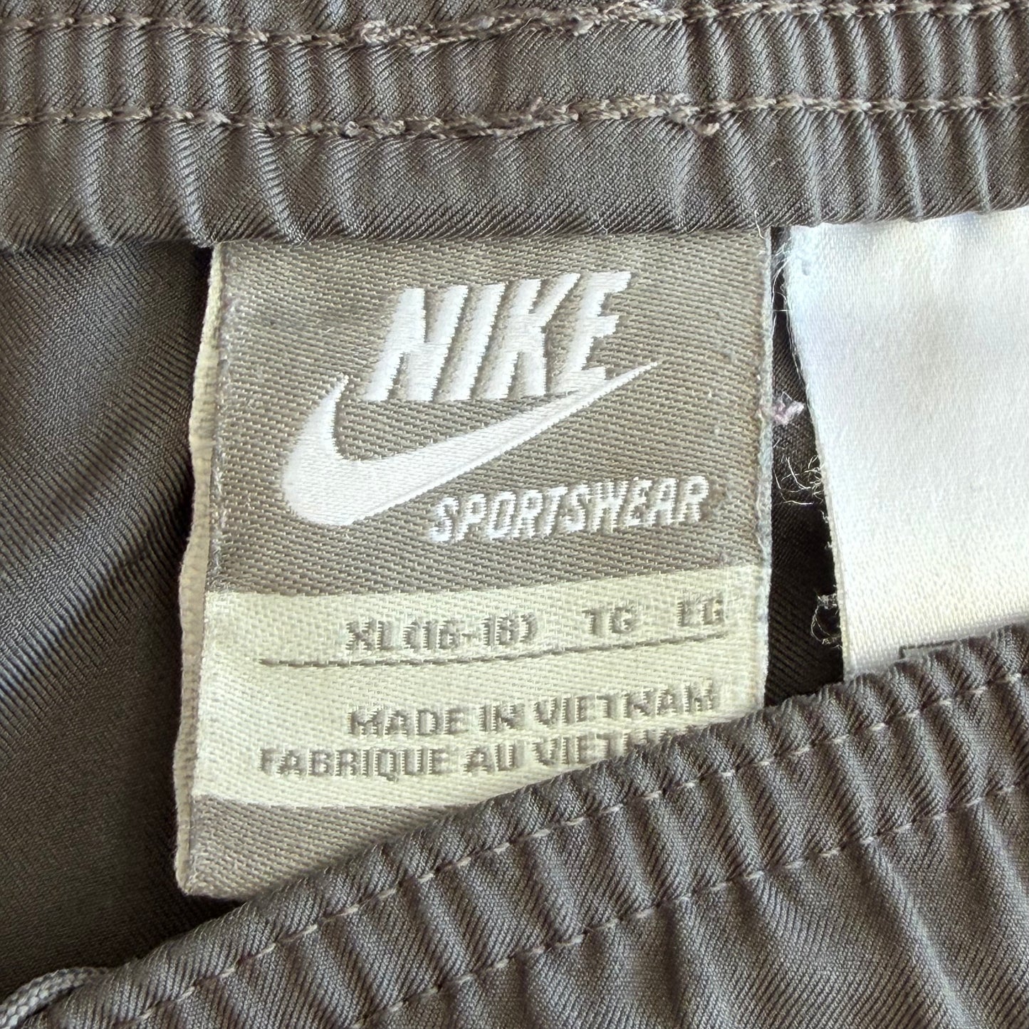Y2K Nike Striped 3/4 Length Track Pants - XL