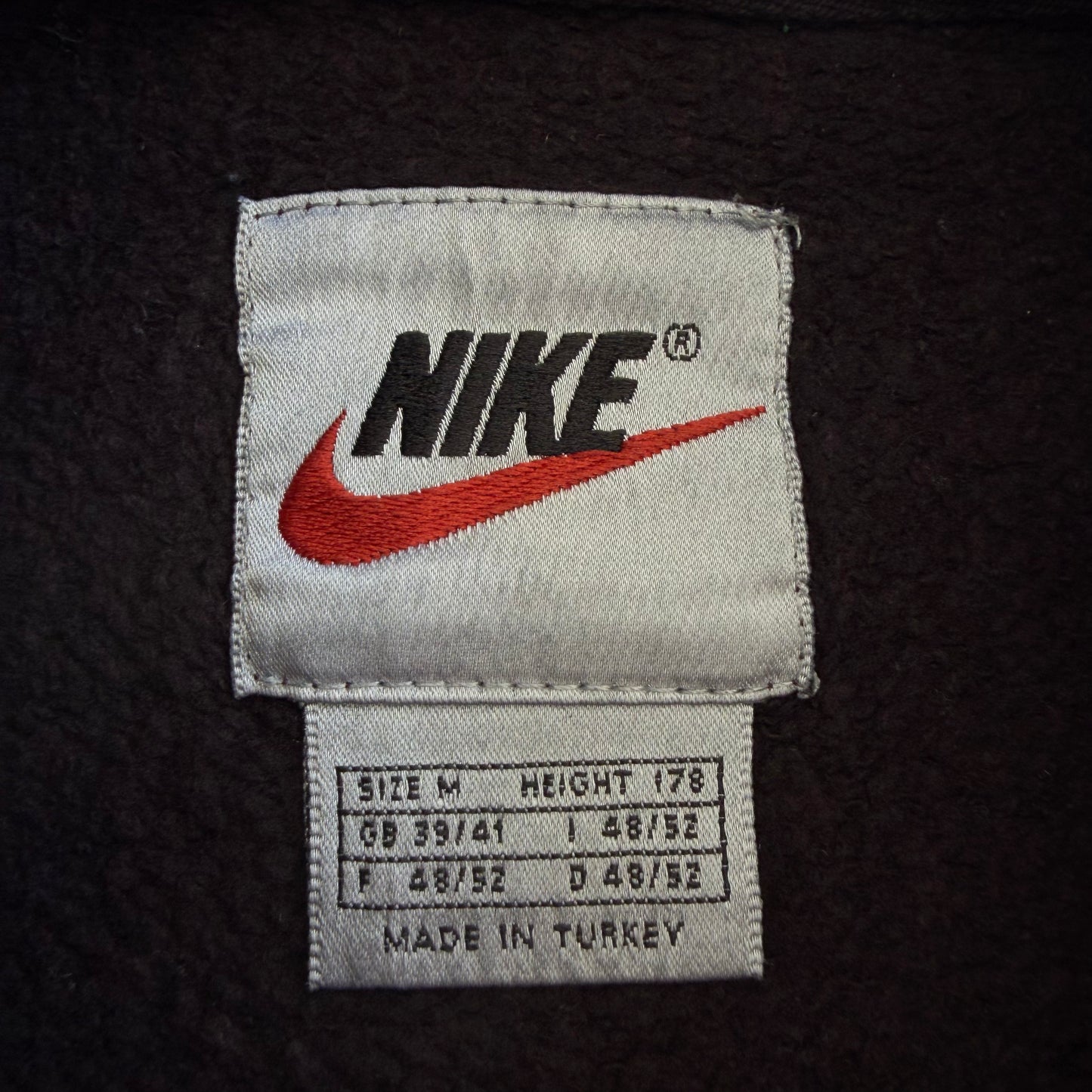 Y2K Nike Centre Swoosh Sweatshirt - M
