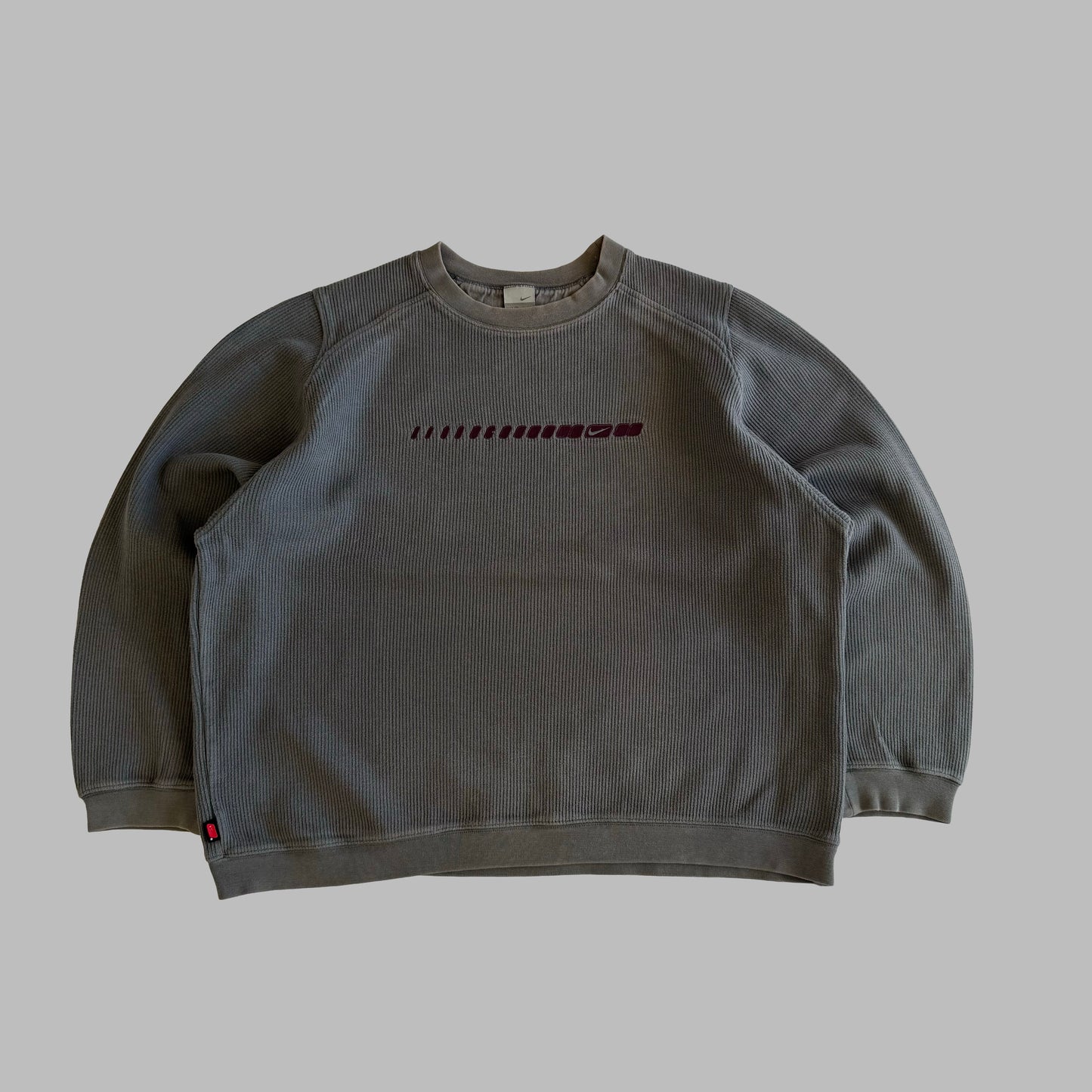 Y2K Nike Embroidered Ribbed Sweatshirt - XL