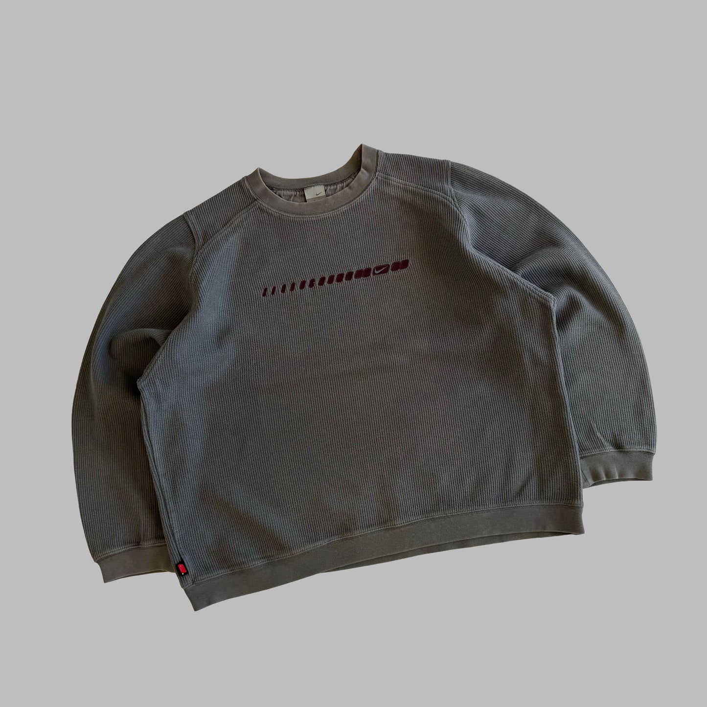 Y2K Nike Embroidered Ribbed Sweatshirt - XL