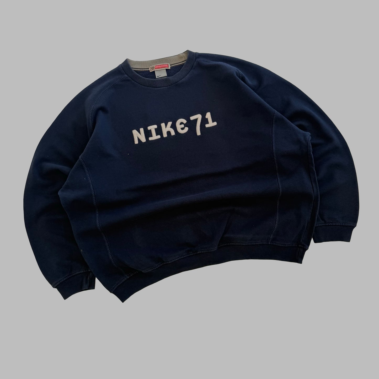 Y2K Nike Chenille Spell Out Sweatshirt - XL