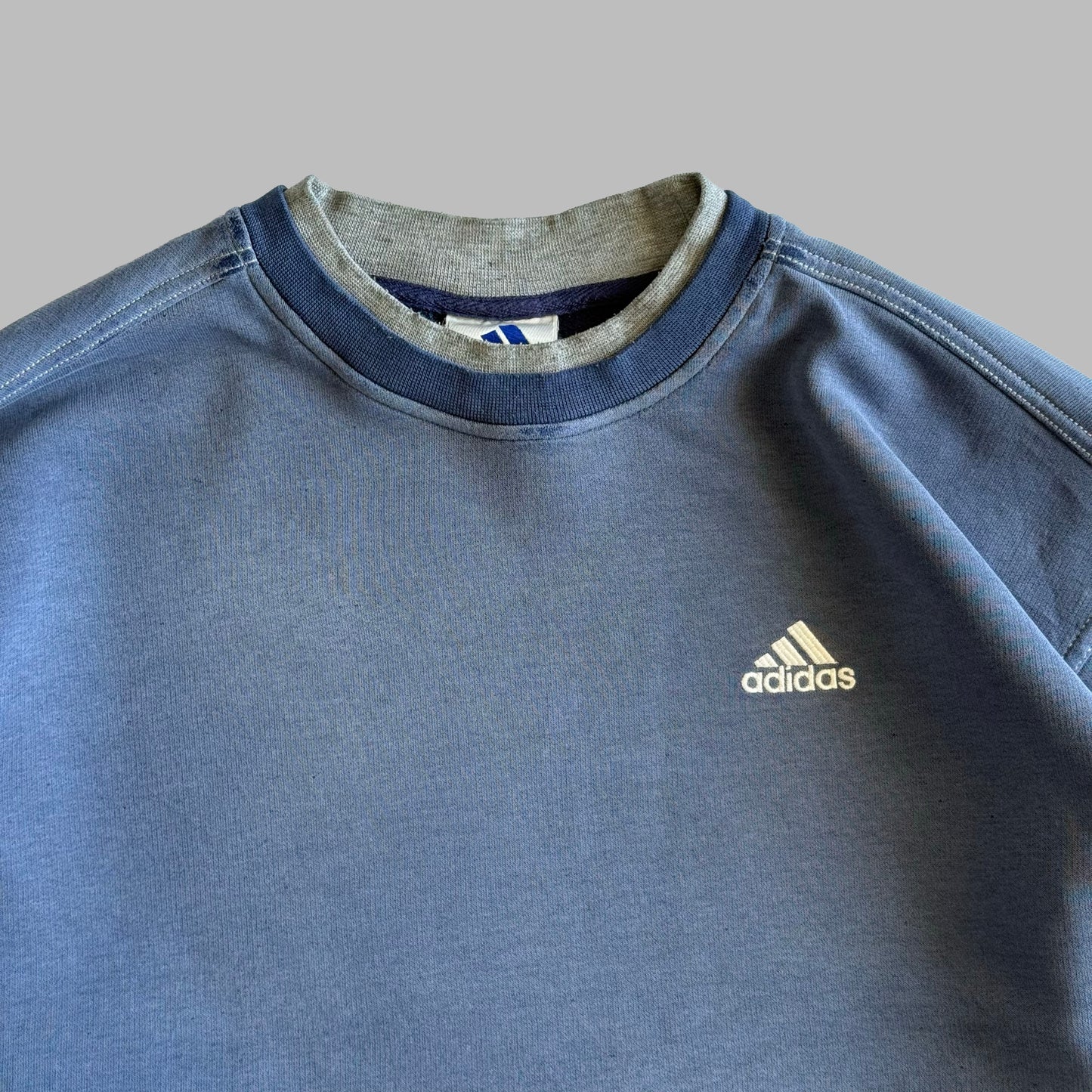 Adidas Sweatshirt - Large