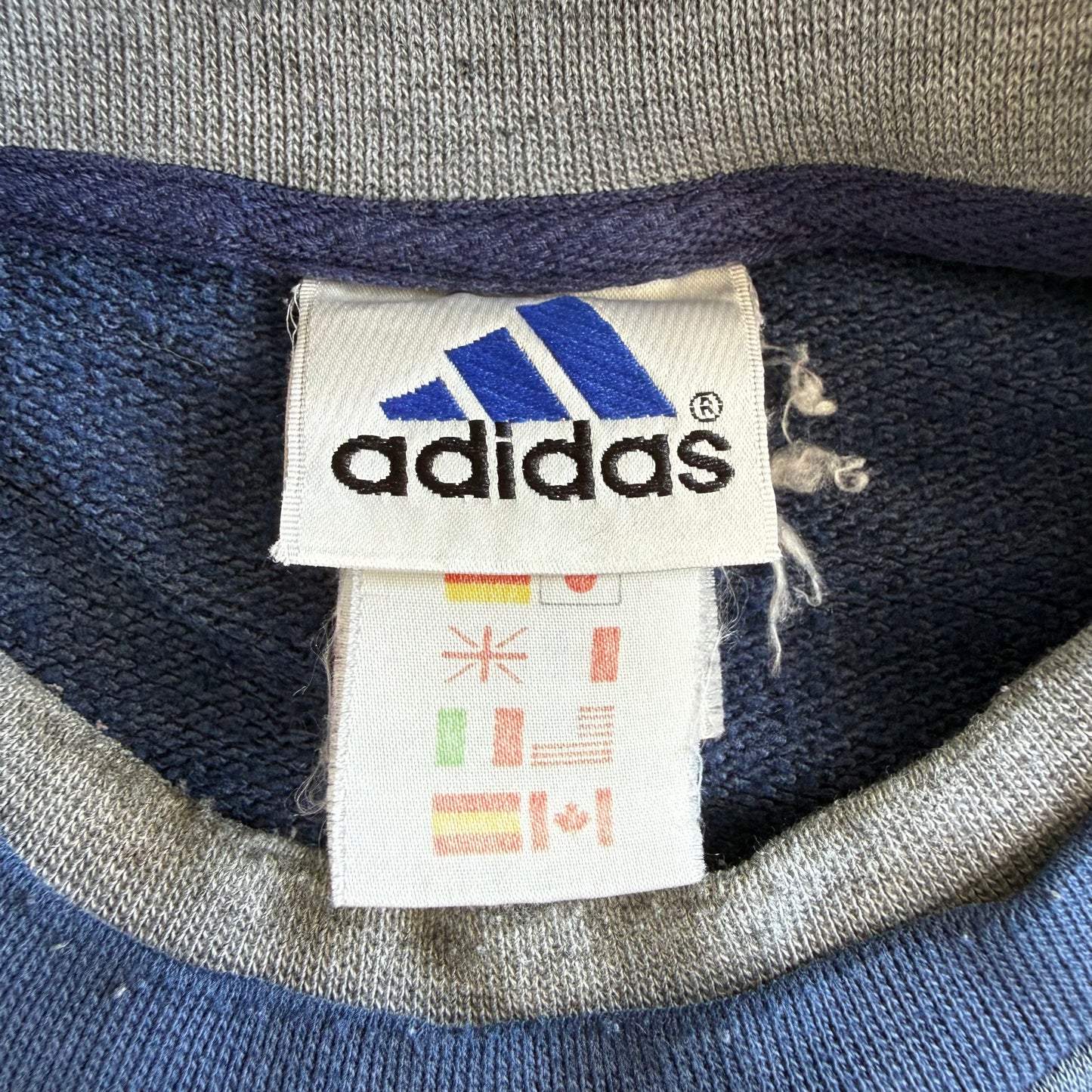 Adidas Sweatshirt - Large