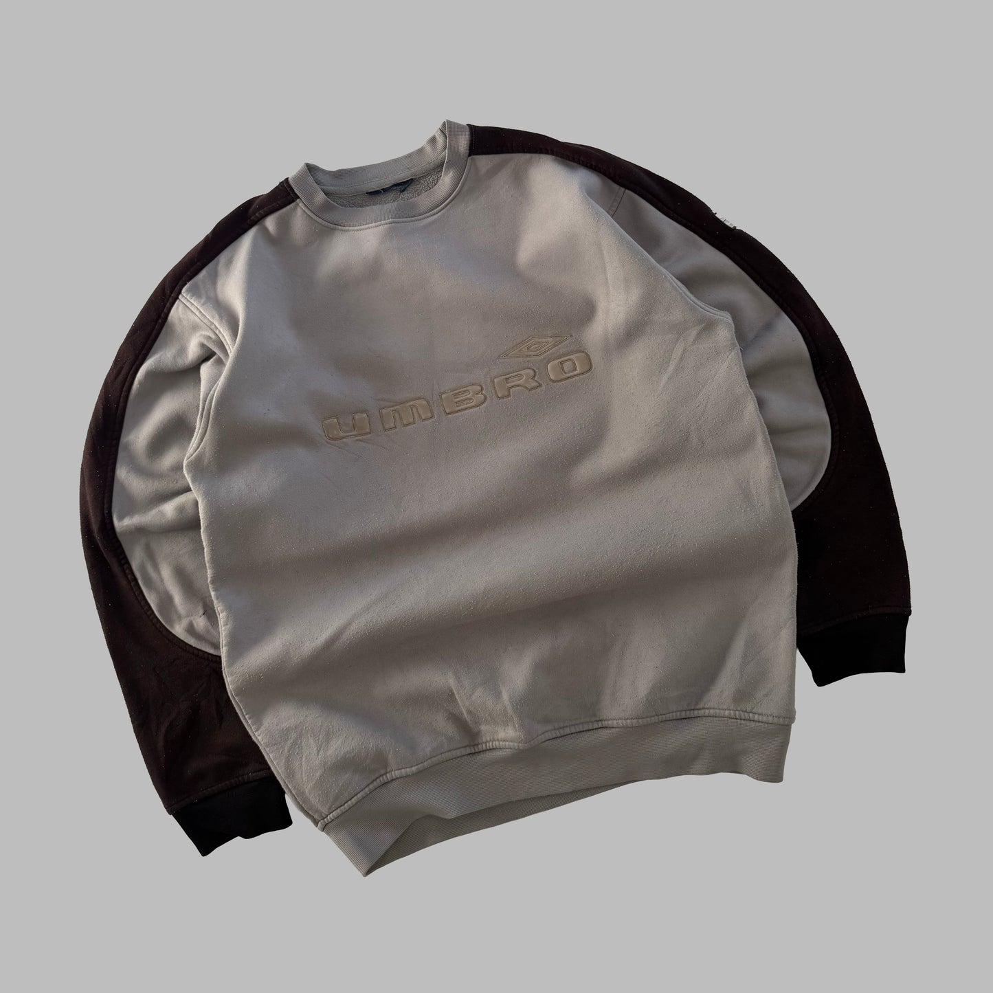 Y2K Umbro Spell Out Sweatshirt - M