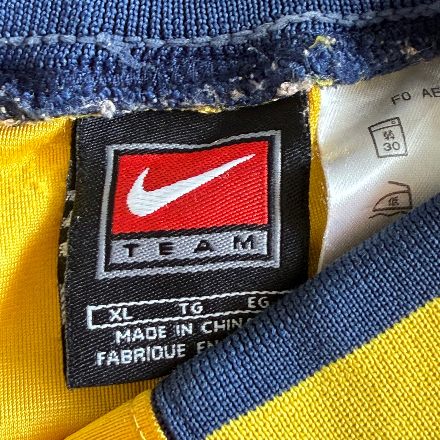 Y2K Nike Panelled Heavyweight Basketball Shorts - S