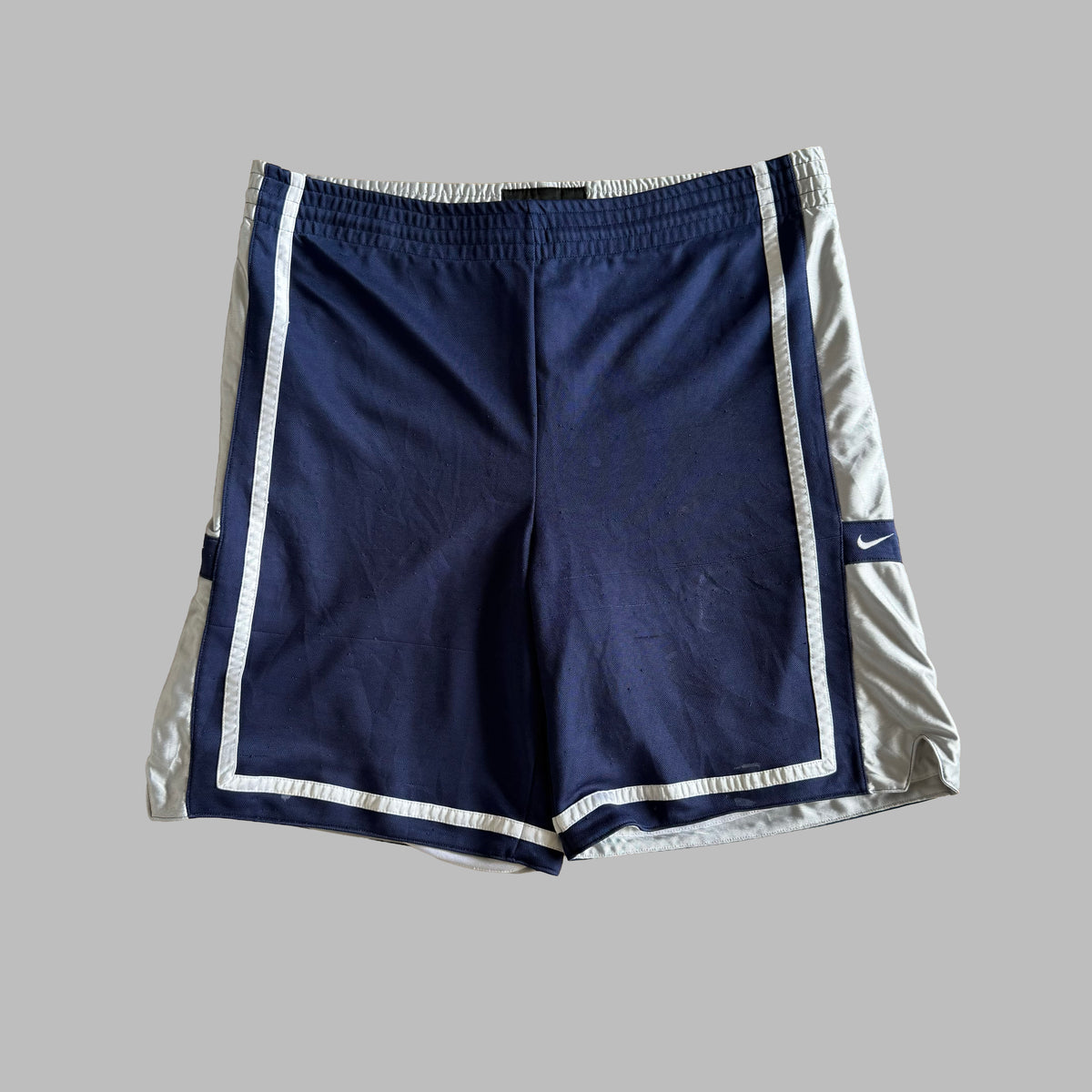 Y2K Nike Reversible Striped Basketball Shorts - L