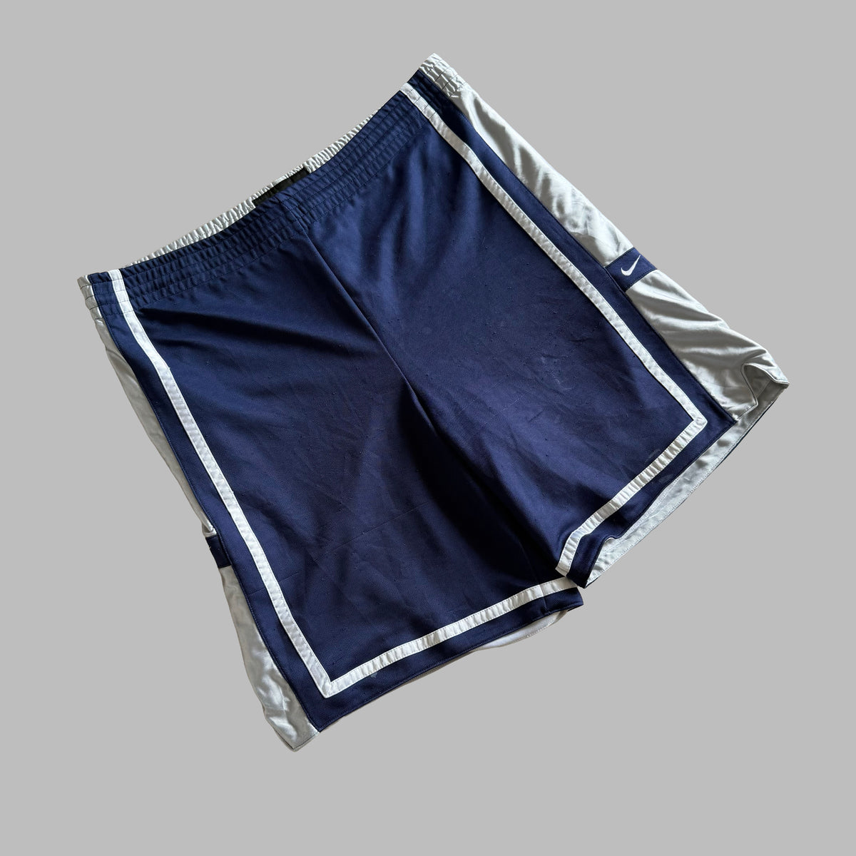 Y2K Nike Reversible Striped Basketball Shorts - L