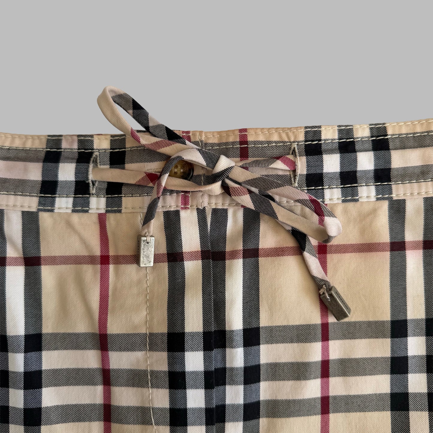 Y2K Burberry Nova Check Pencil Skirt - 27"