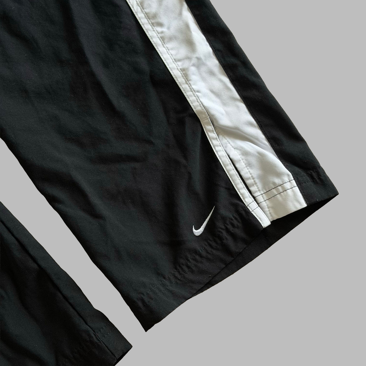 Y2K Nike Striped Straight Leg Track Pants -L