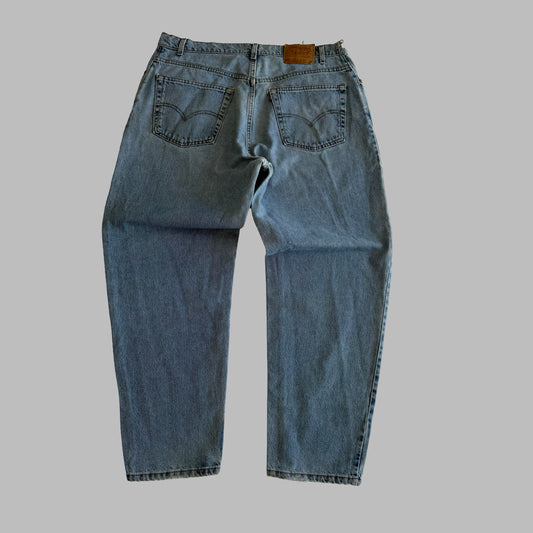 90s Levis Paper Tag Barrel Jeans - 40 x 32