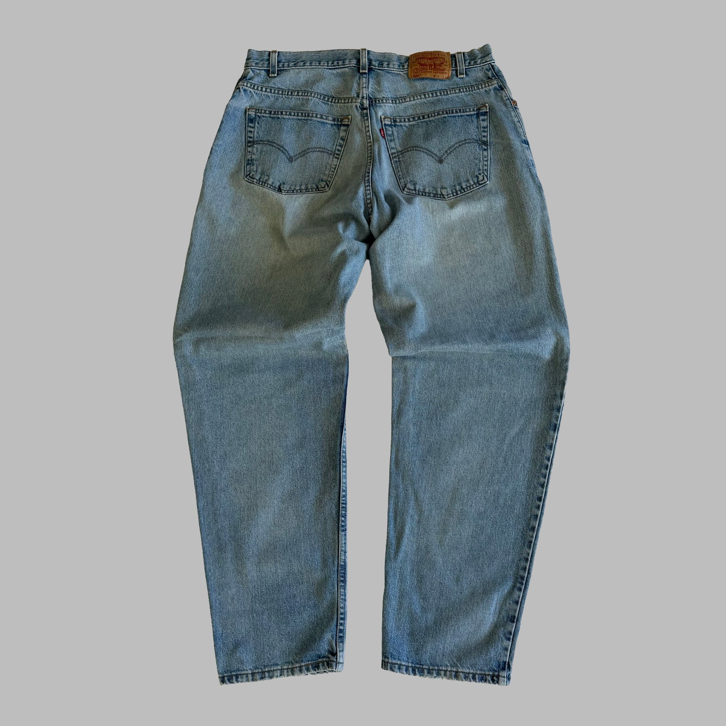 90s Levis 560 Paper Tag Wide Leg Jeans - 38 x 34
