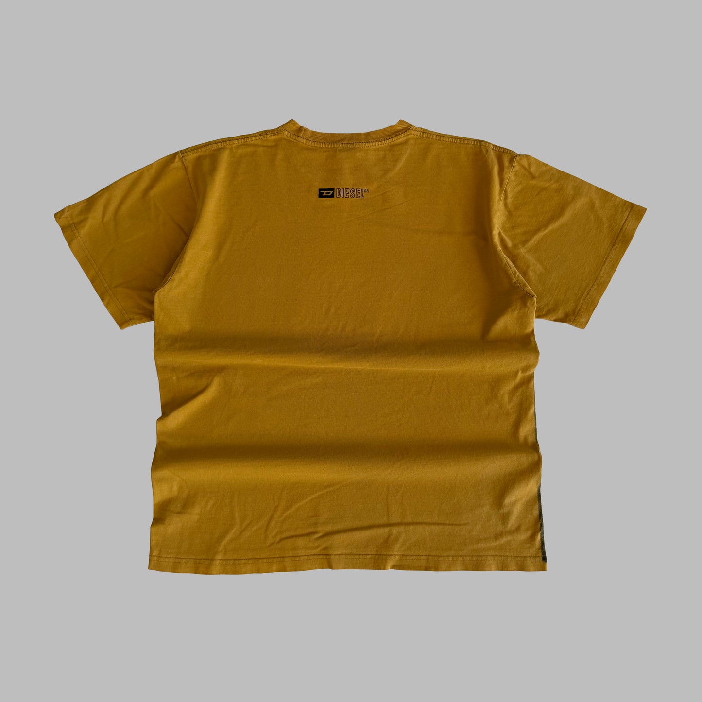 Y2K Diesel Spray Paint T-Shirt - L