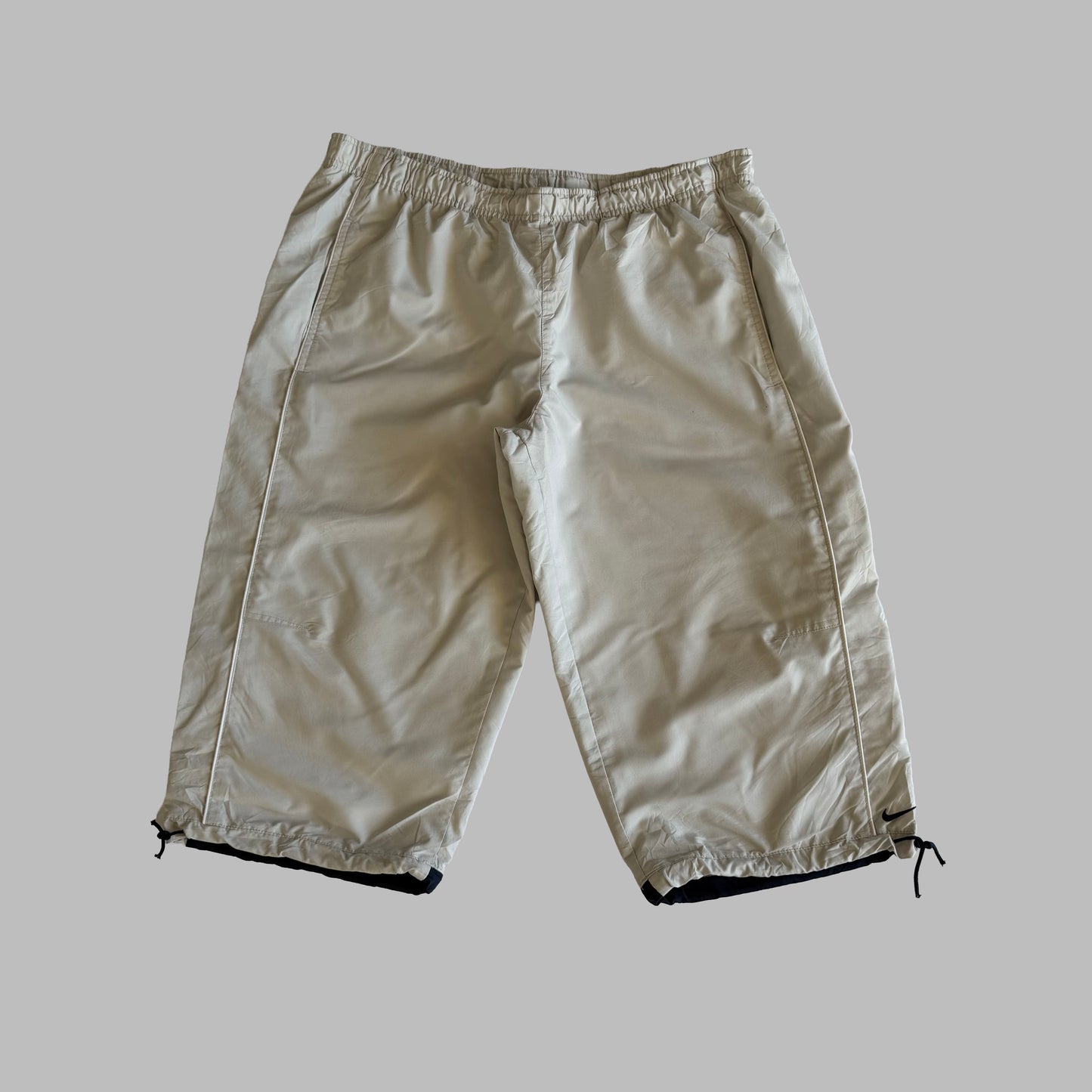 Y2K Nike Striped Lightweight Parachute Shorts - L