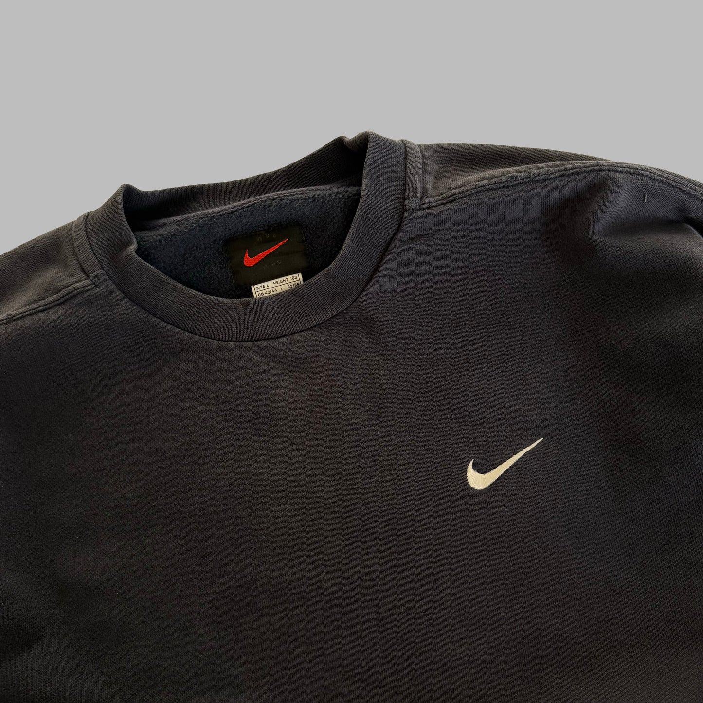 Y2K Nike Single Swoosh Sweatshirt - L