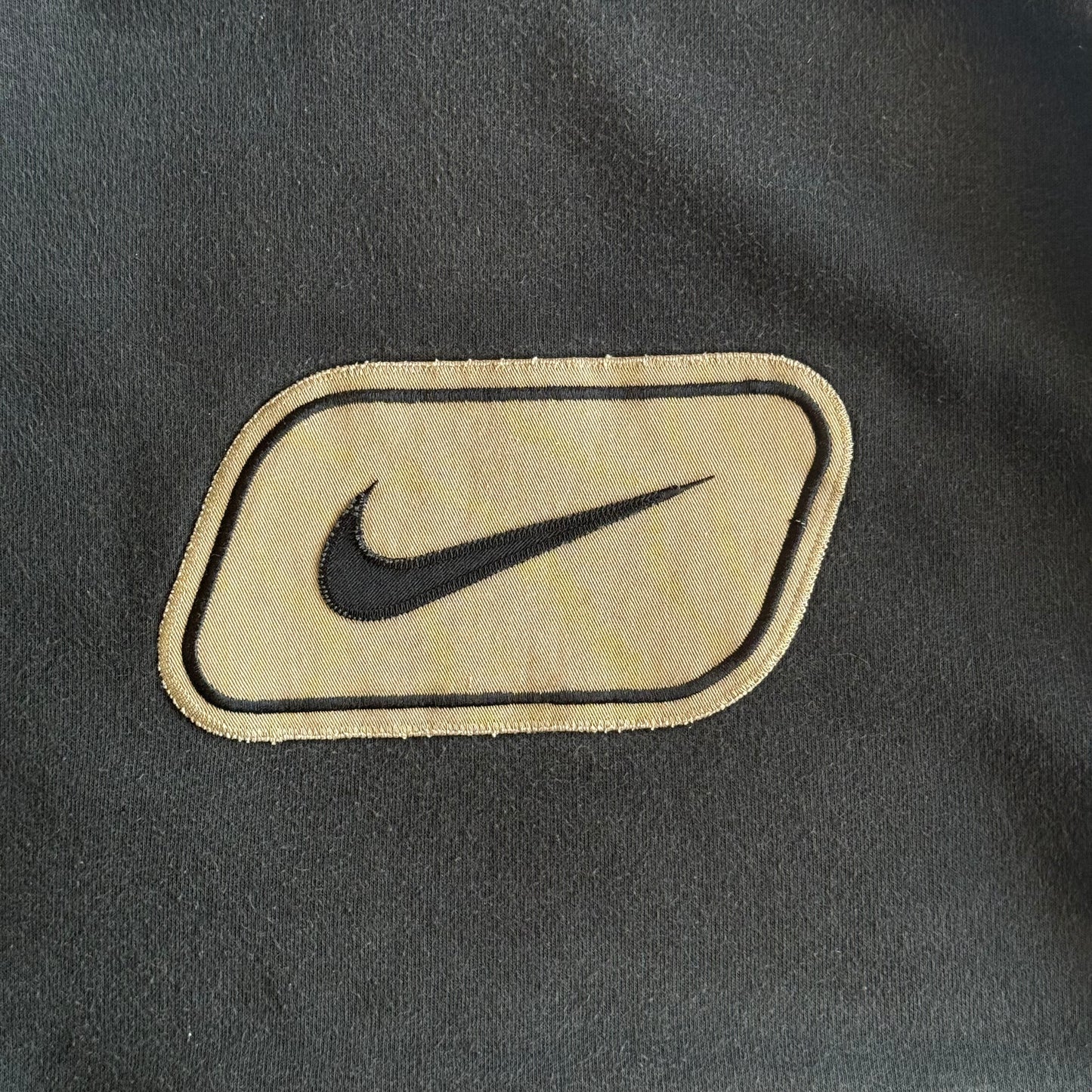 Nike Centre Swoosh Sweatshirt - Large