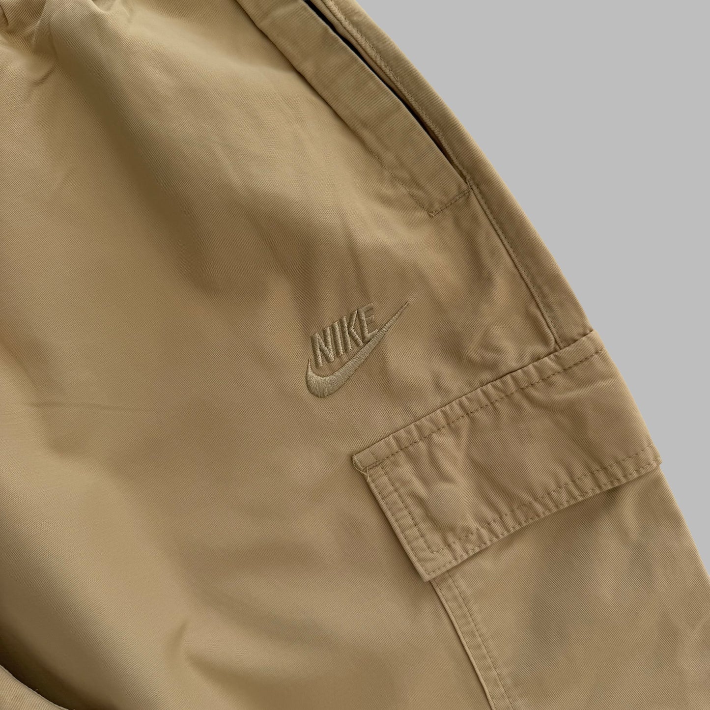 Nike Baggy Cargo Track Pants - M