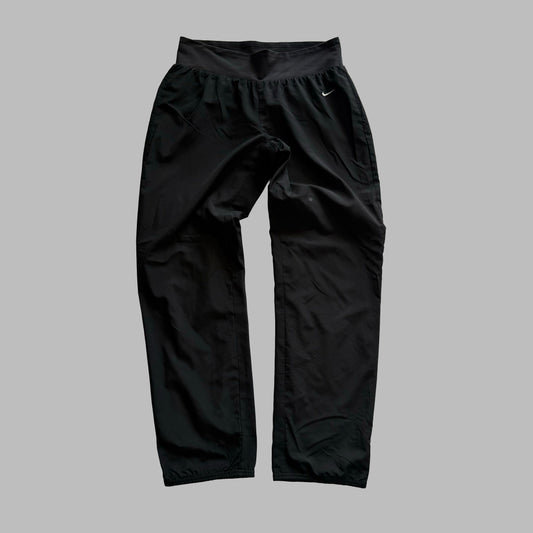 Nike Parachute Classic Track Pants - M