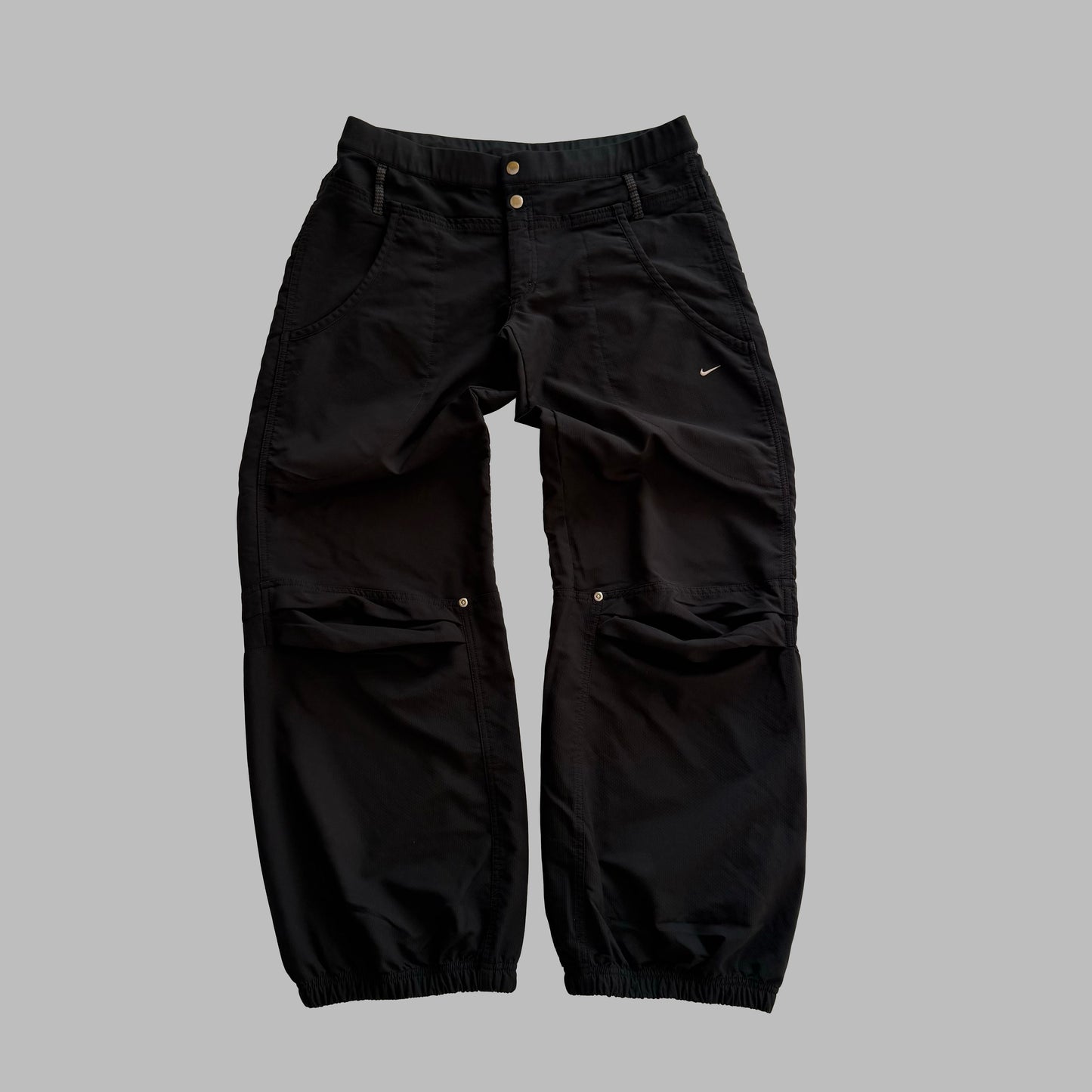 Y2K Nike Mid-Length Parachute Classic Track Pants - M