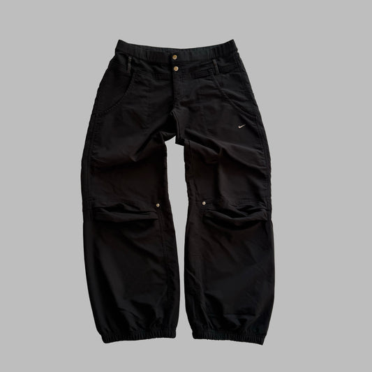 Y2K Nike Mid-Length Parachute Classic Track Pants - M