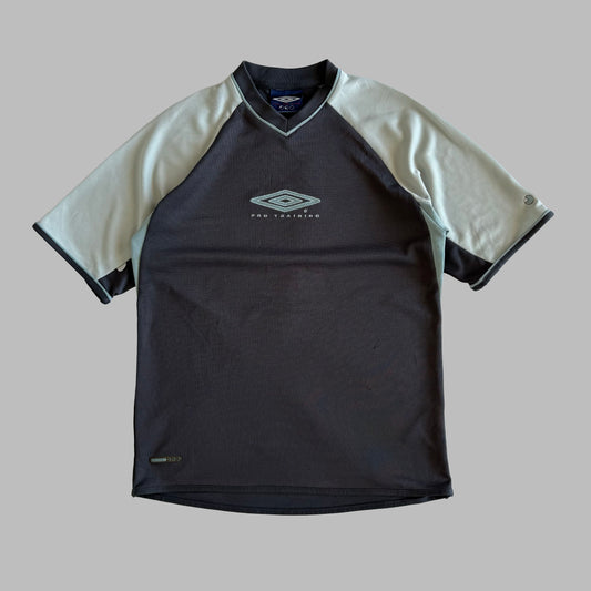 90s Umbro T-Shirt - Large