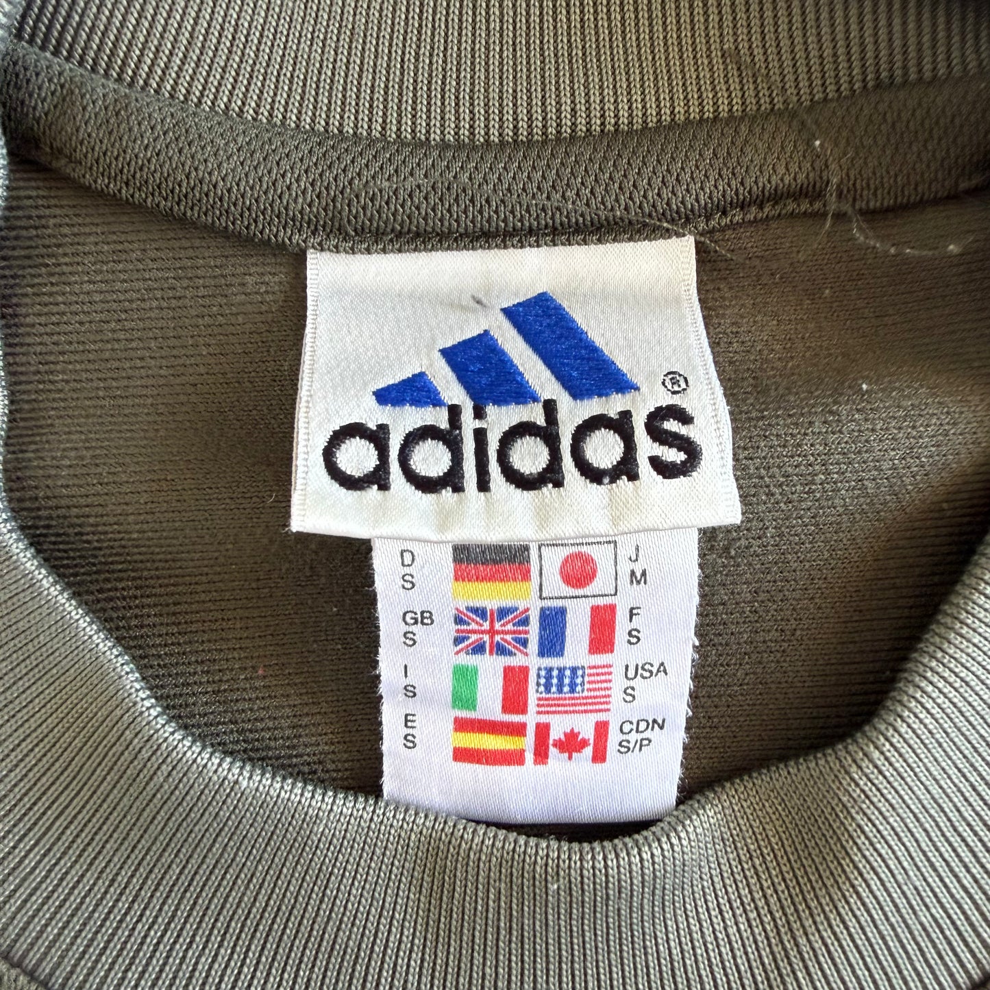 90s Adidas T-Shirt - Medium