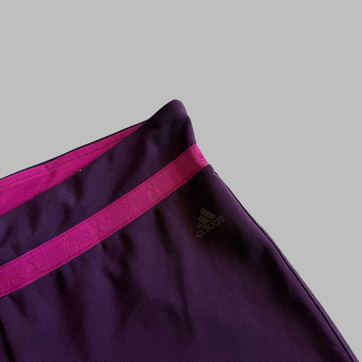 Y2K Adidas Wide Leg Active Capris - S