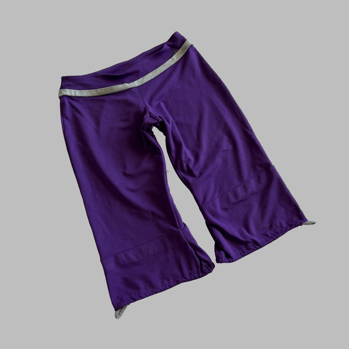 Y2K Adidas Three Stripe Activewear Capris - S