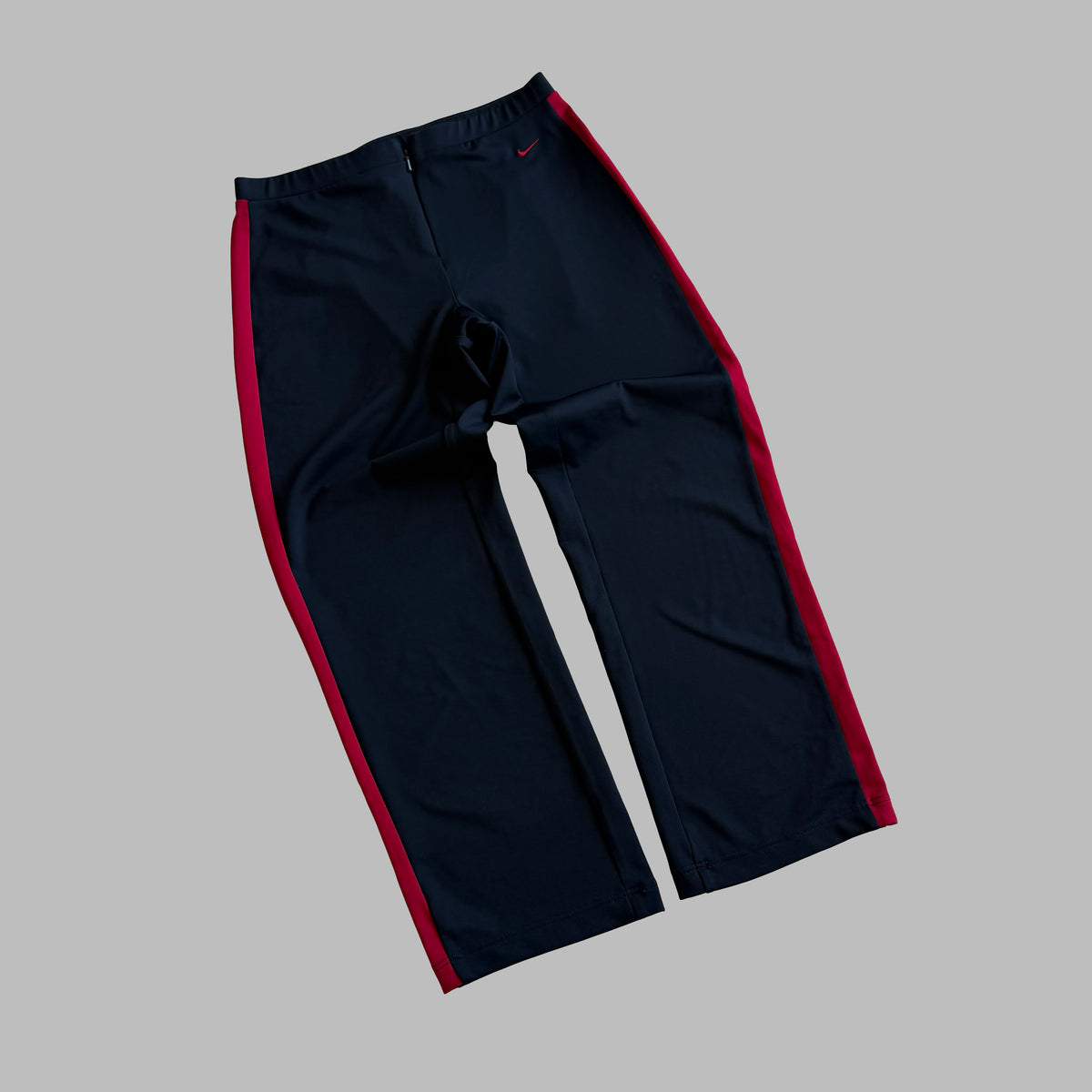 Y2K Nike Striped Straight Leg Activewear Capris - XS