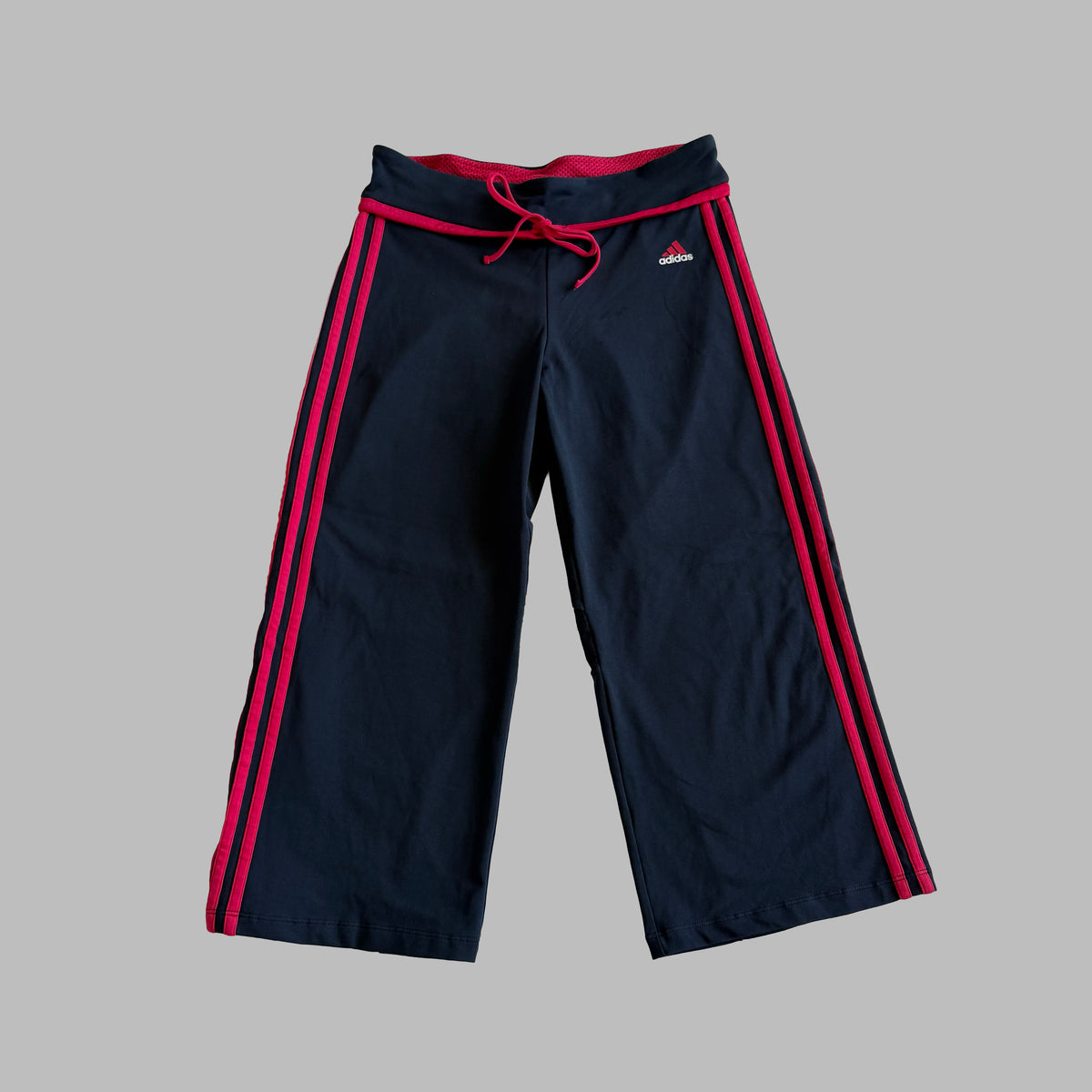 Y2K Dead Stock Adidas Three Stripe Wide Leg Capris - S/M