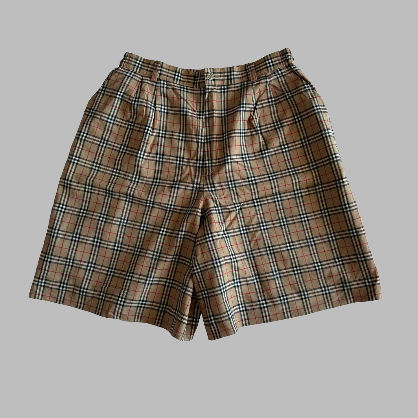 80s Burberry Shorts - 28"
