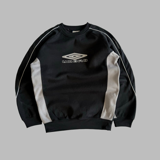 00s Umbro Embroidered Sweatshirt - Medium