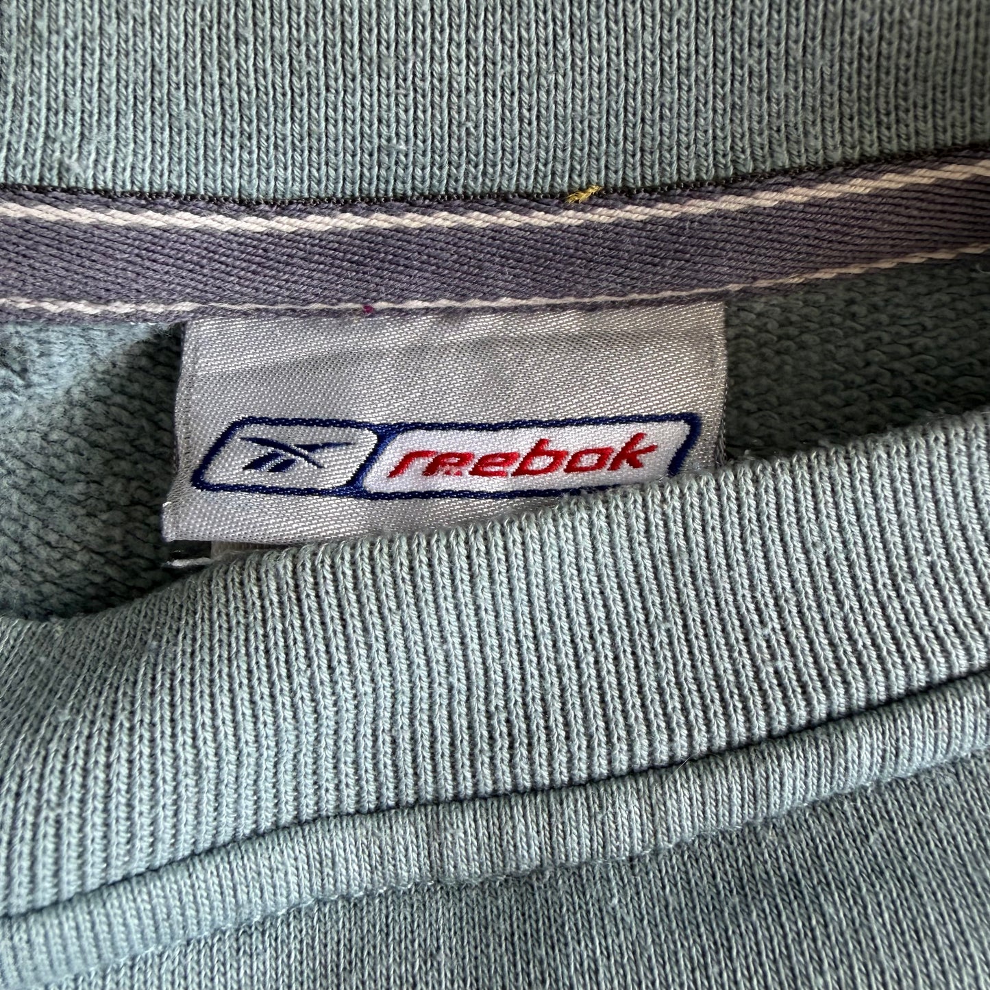 90s Reebok Embroidered Sweatshirt - Medium