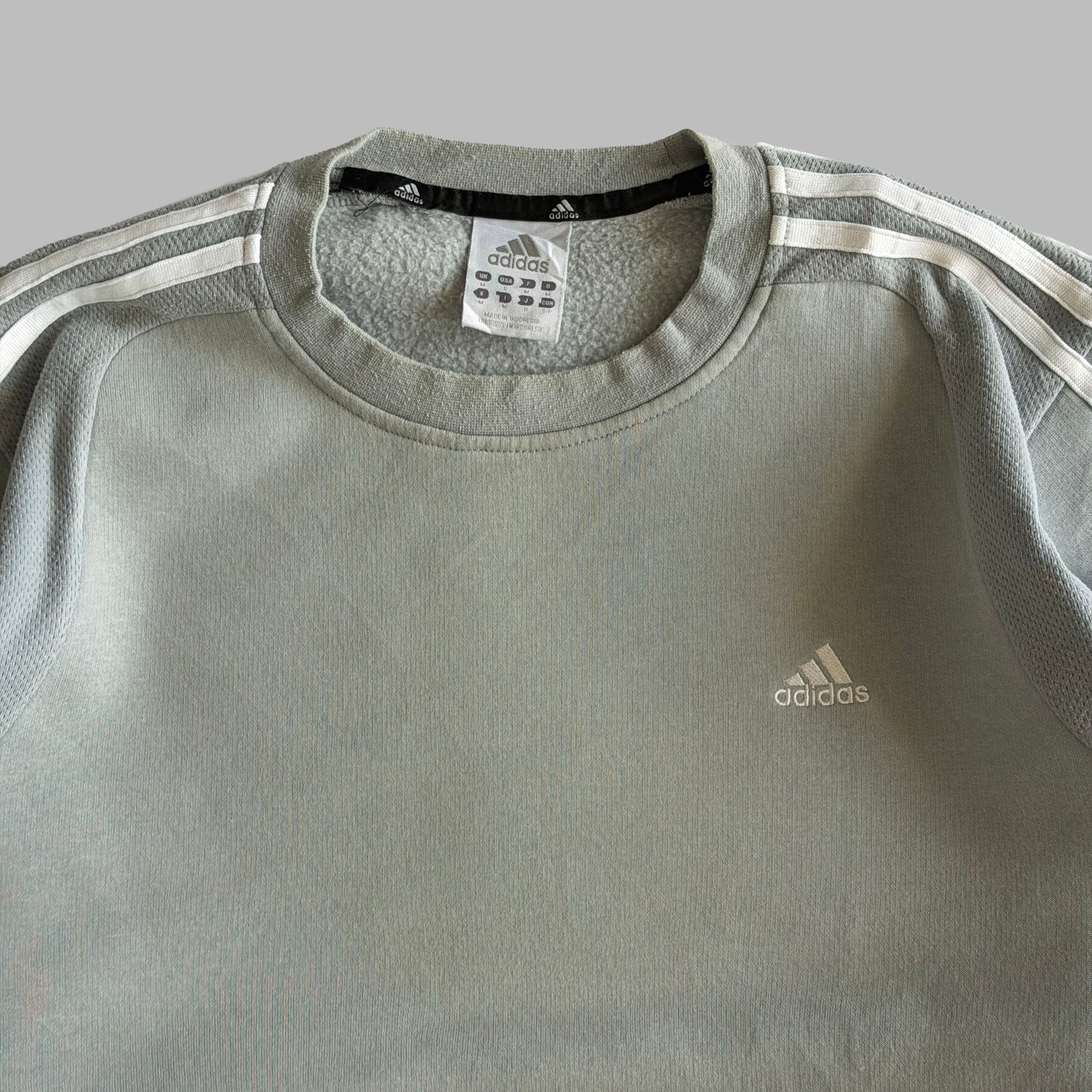00s Adidas Three Stripe Sweatshirt - Medium