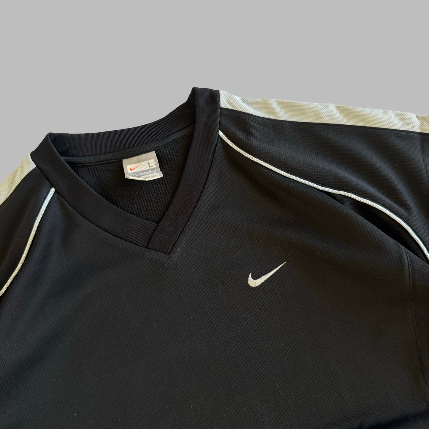 Y2K Nike Panelled Lightweight T-Shirt - L