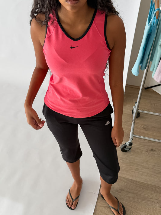 Y2K Nike Lightweight Activewear Top - S/M