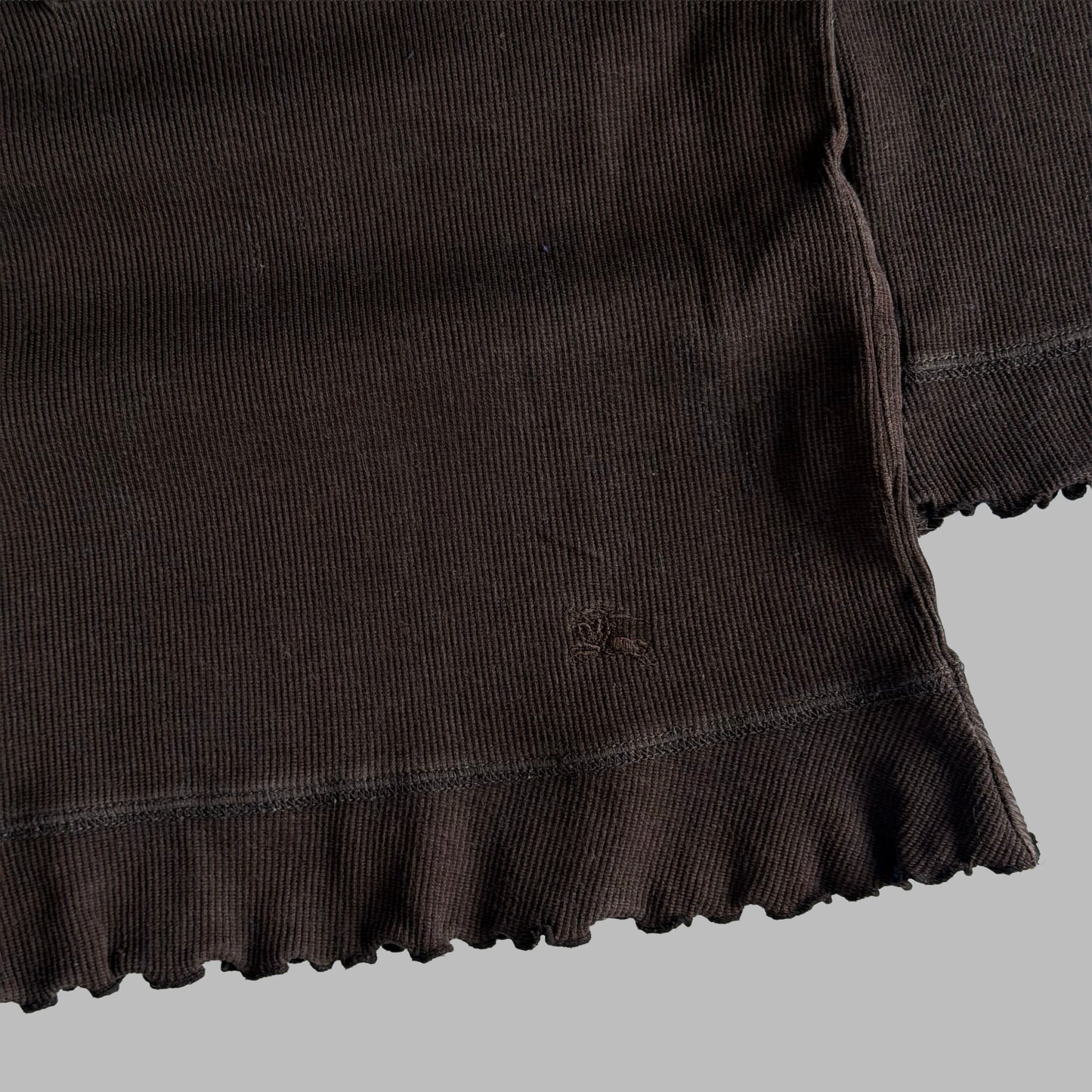 Y2K Burberry Frilled Knitted Top - M