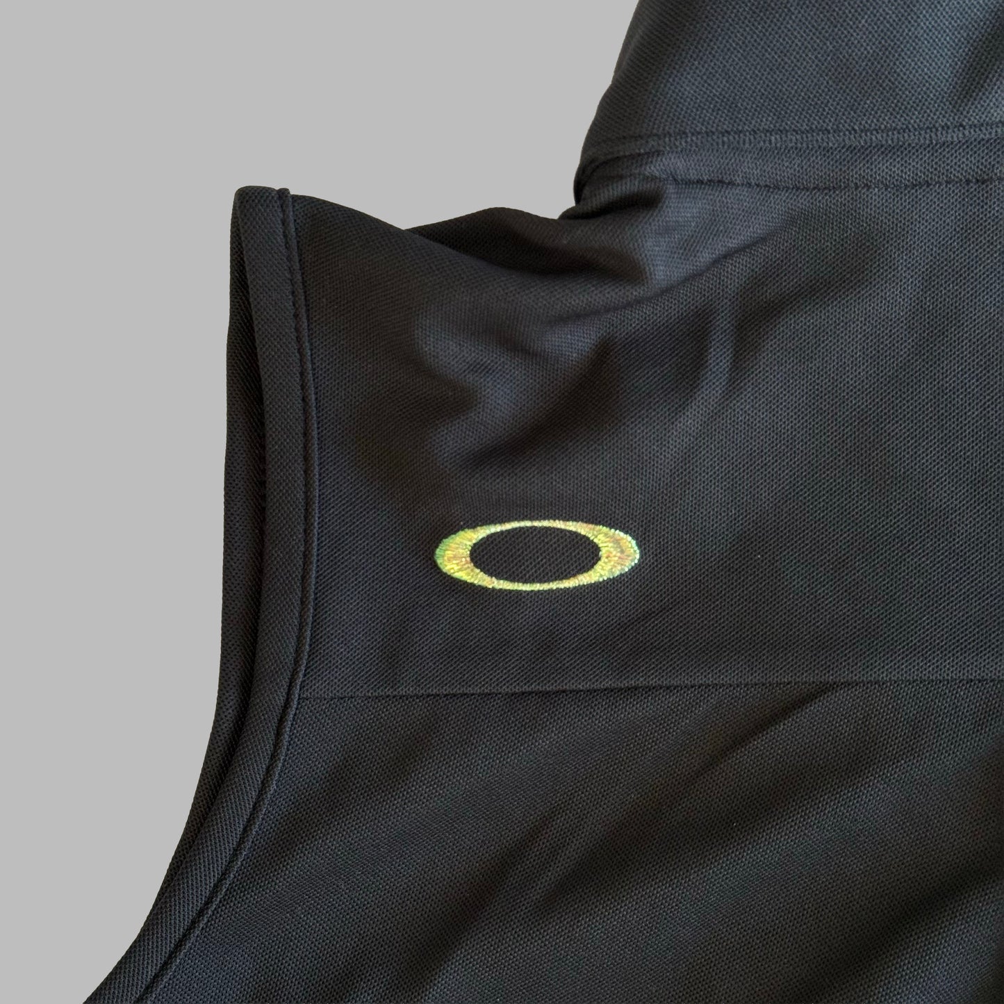 00s Oakley Polo Top - Medium