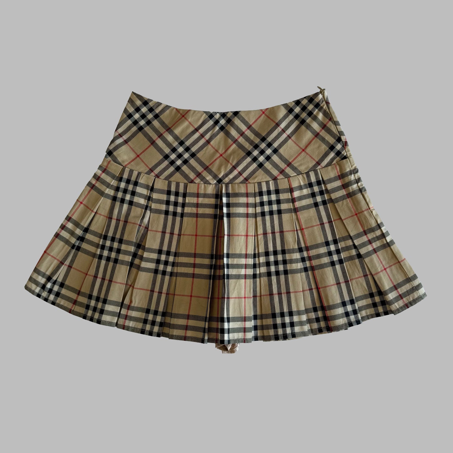 Burberry Pleated Mini Skirt - 28"