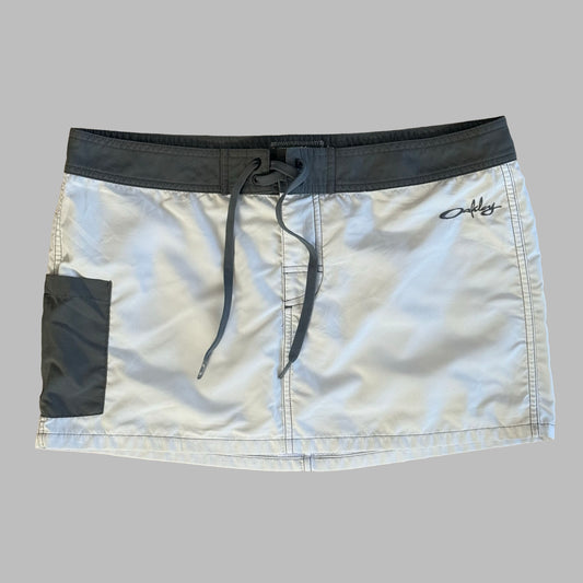00s Oakley Board Skirt - 32"