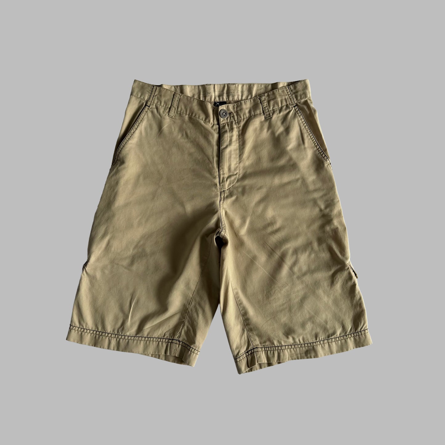 Y2K Oakley Cargo Shorts - 32"