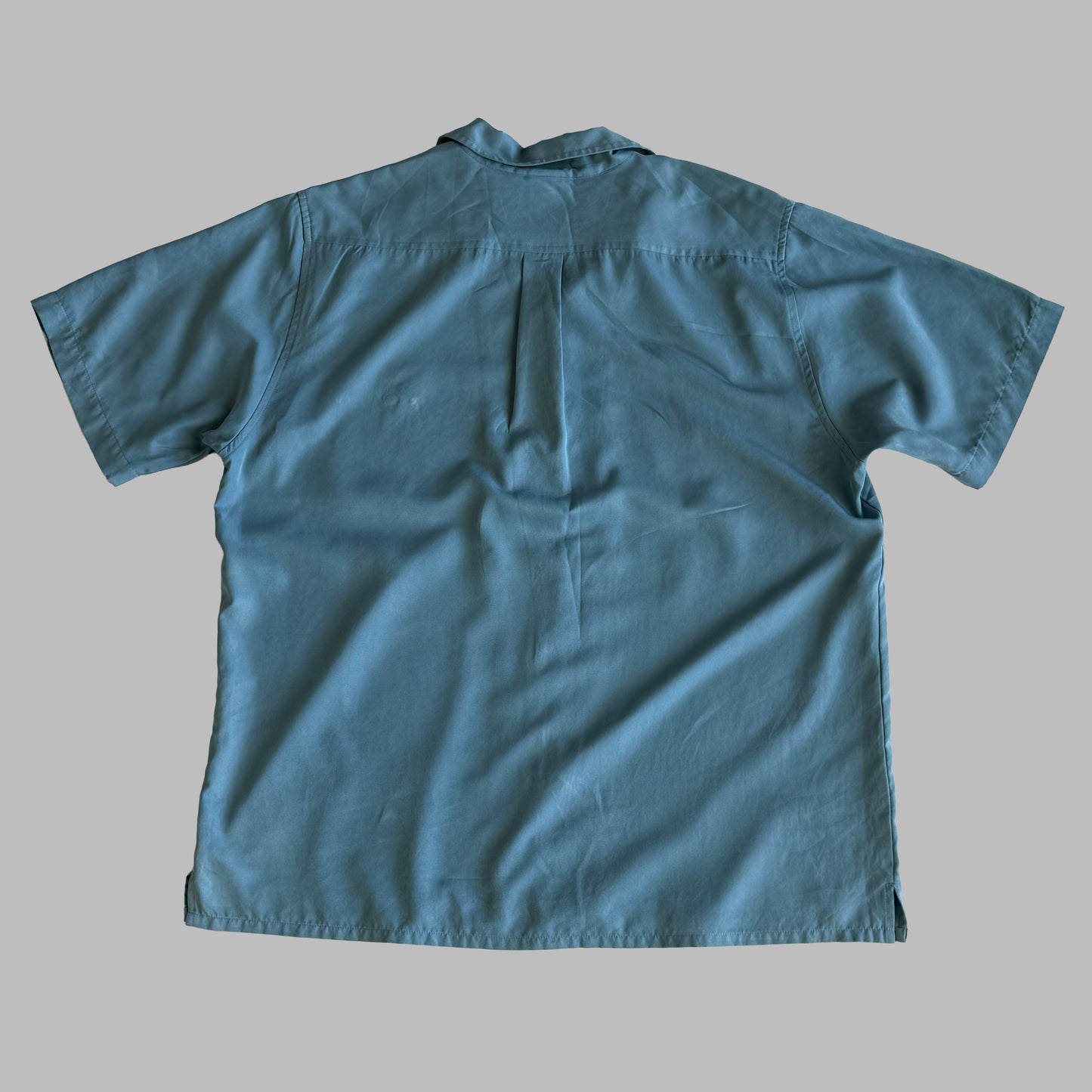 00s Oakley Button Up Shirt - Medium