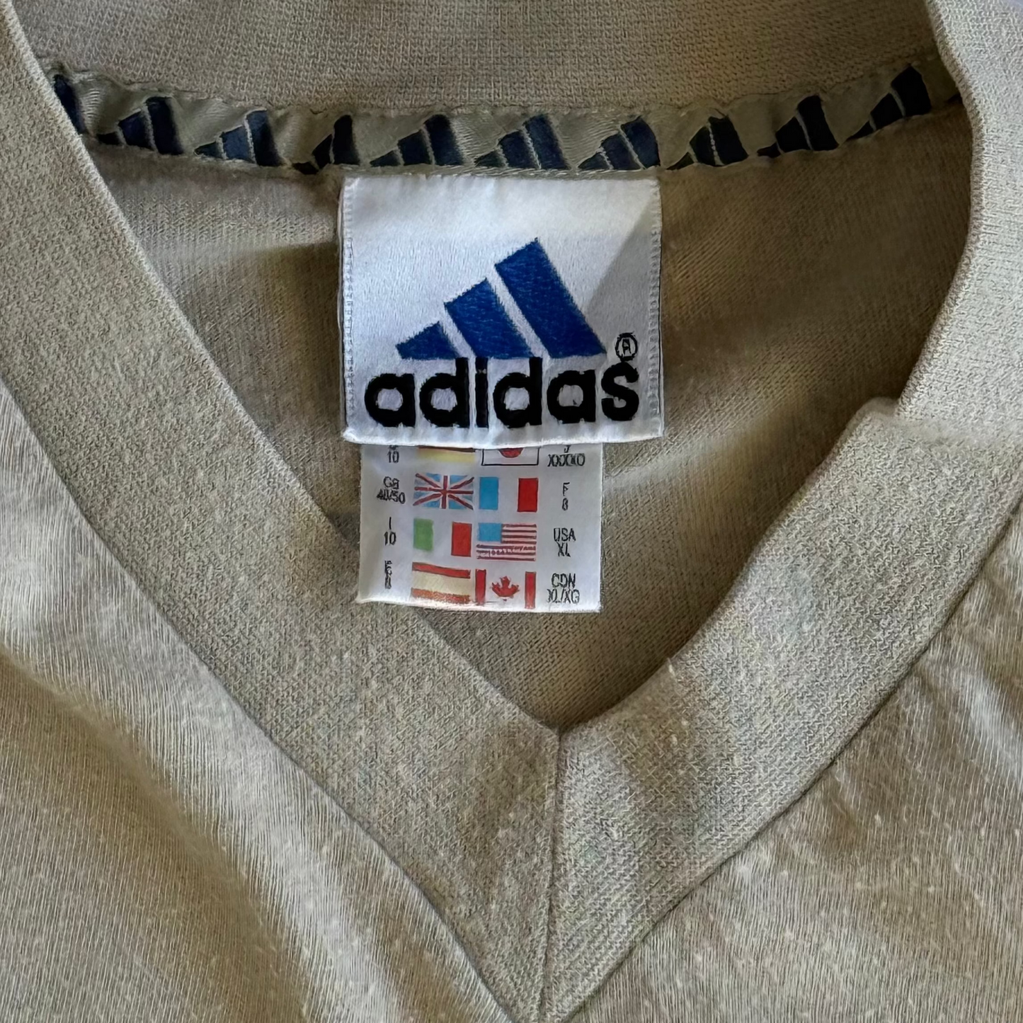90s Adidas T-Shirt - Large