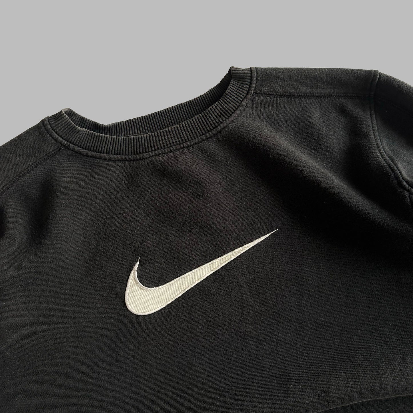 Y2K Nike Centre Swoosh Sweatshirt - L