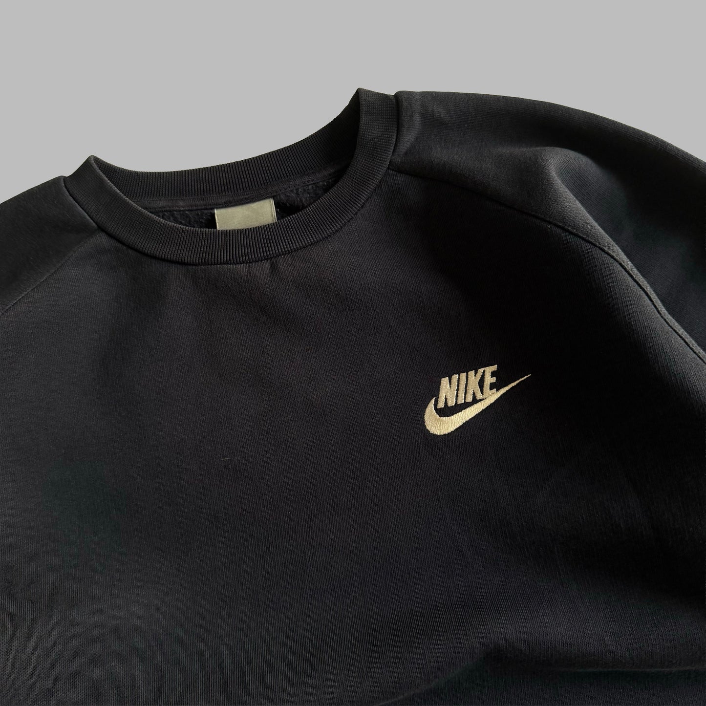Y2K Nike  Swoosh Sweatshirt - XS