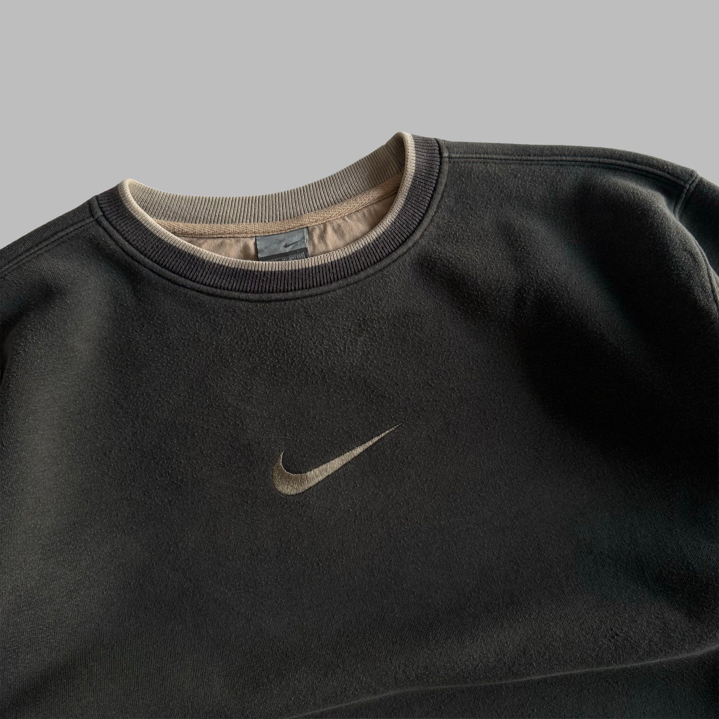 Y2K Nike Centre Swoosh Sweatshirt - L