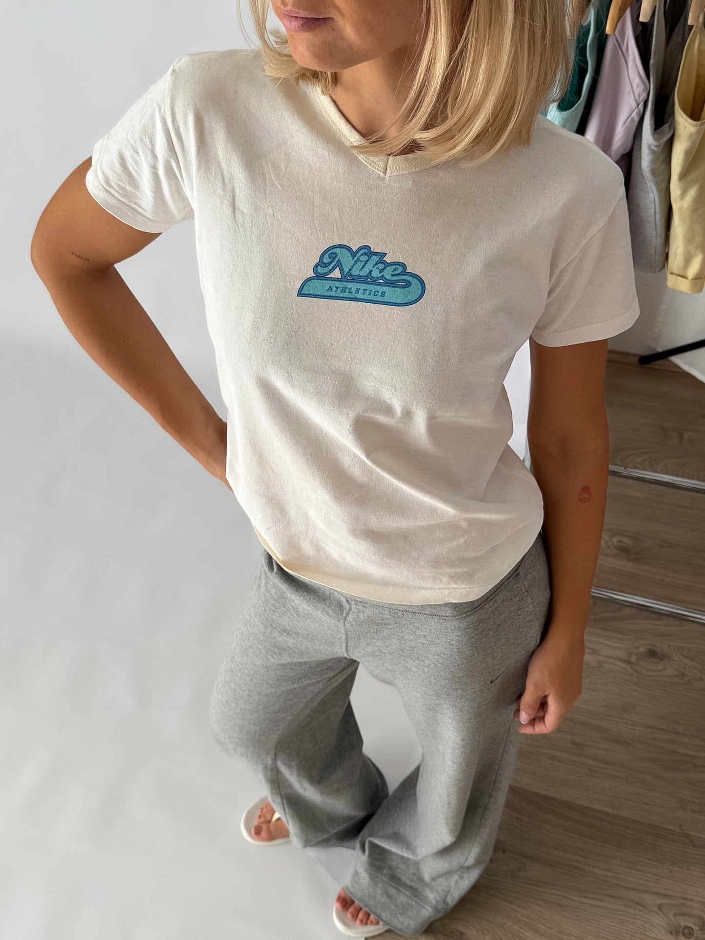 Y2K Nike Athletics Baby Tee - M