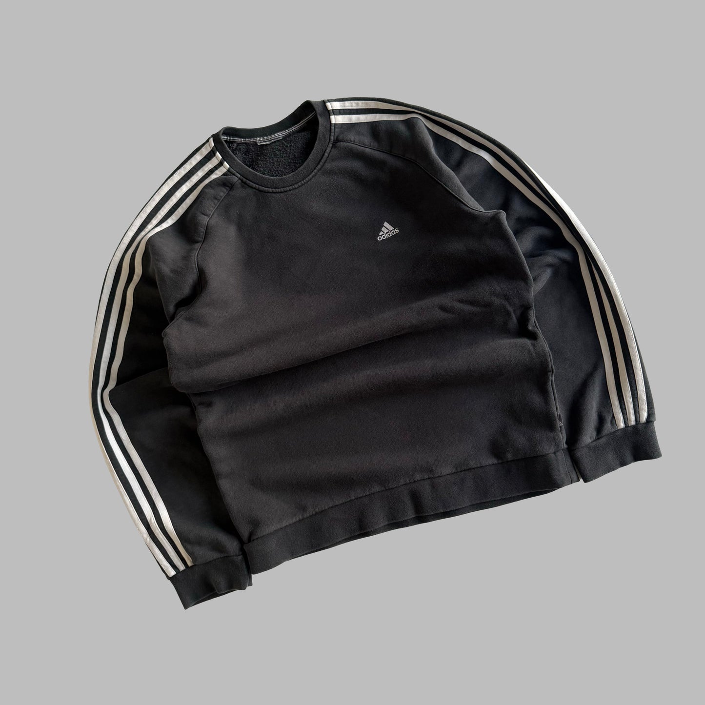 Y2K Adidas Three Stripe Sweatshirt - M