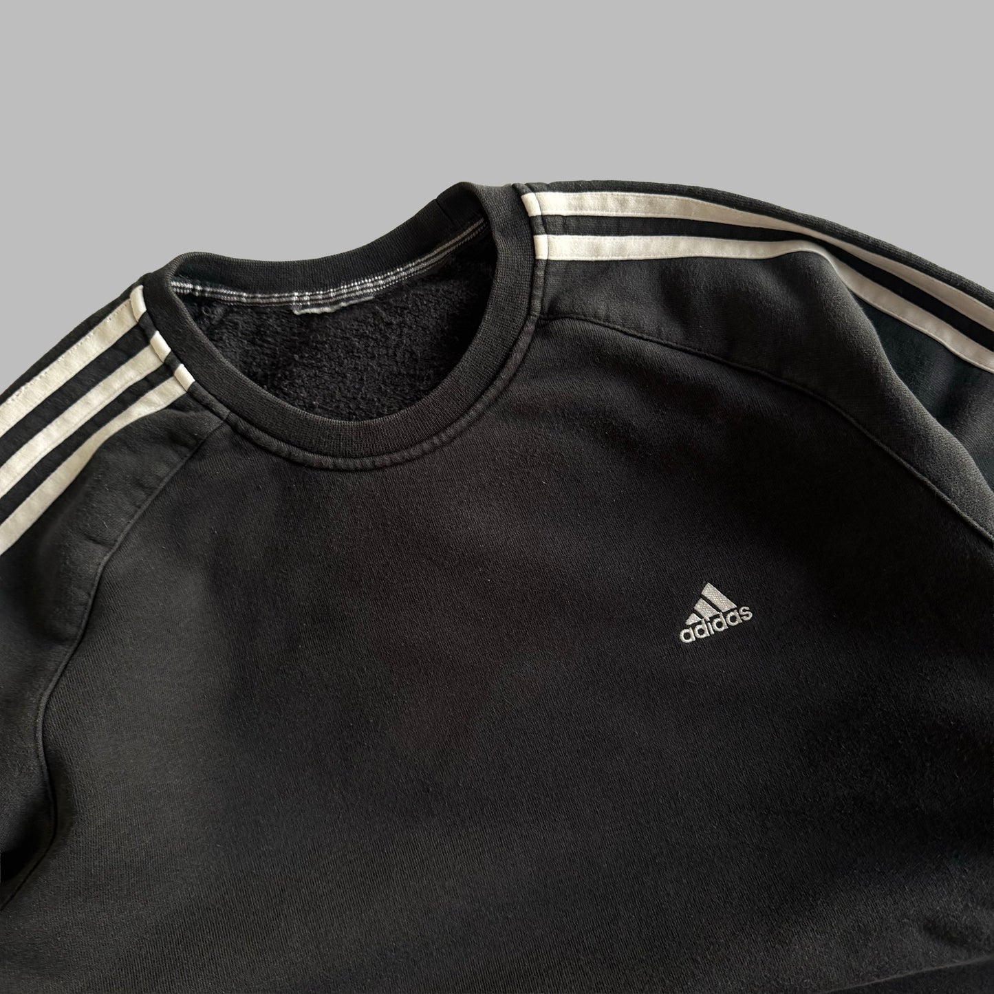 Y2K Adidas Three Stripe Sweatshirt - M